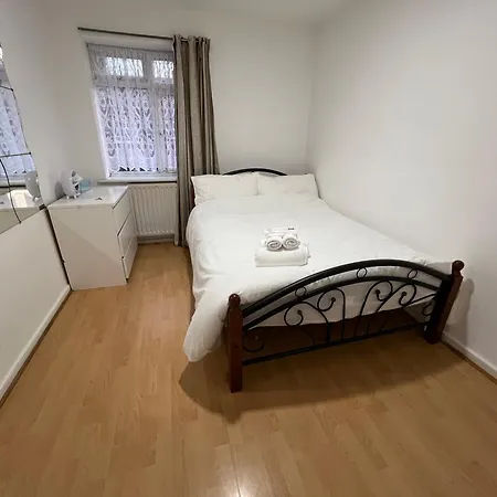 Monk Drive House Appartement Londen Buitenkant foto