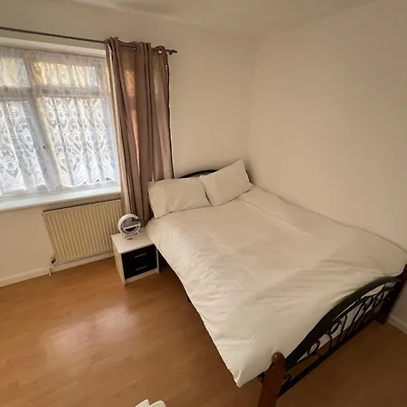Monk Drive House Appartement Londen Buitenkant foto